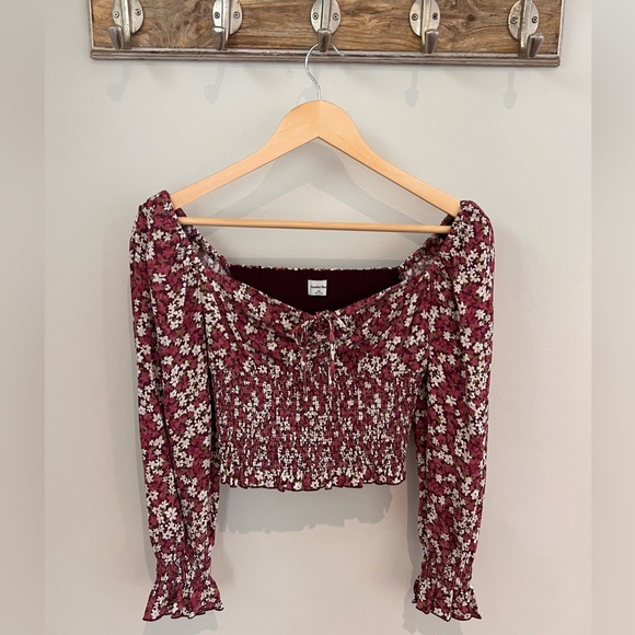 Sunday Best long sleeve blouse - Picture 2 of 3